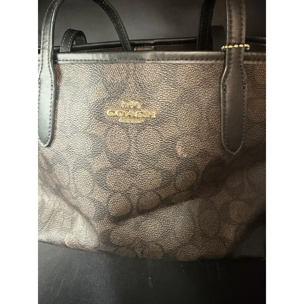 COACH Brown Logo Tote Bag Leather Strap Tag Womens Handbag Brown Black Trim